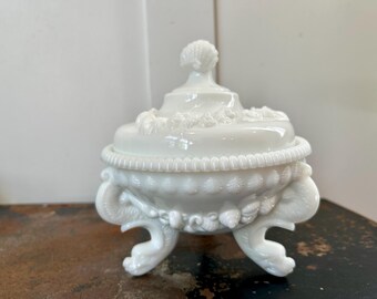 Vintage Westmoreland Milk Glass Argonaut Shell Lidded Candy Dish | Mid-Century Shells & Dolphins Compote | Cottagecore | Coastal Decor