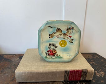 Vintage 1940s Hey Diddle Diddle Tin Box | English Nursery Rhyme Tin | Metal Box Company England | Cow Jumped Over the Moon Collectible
