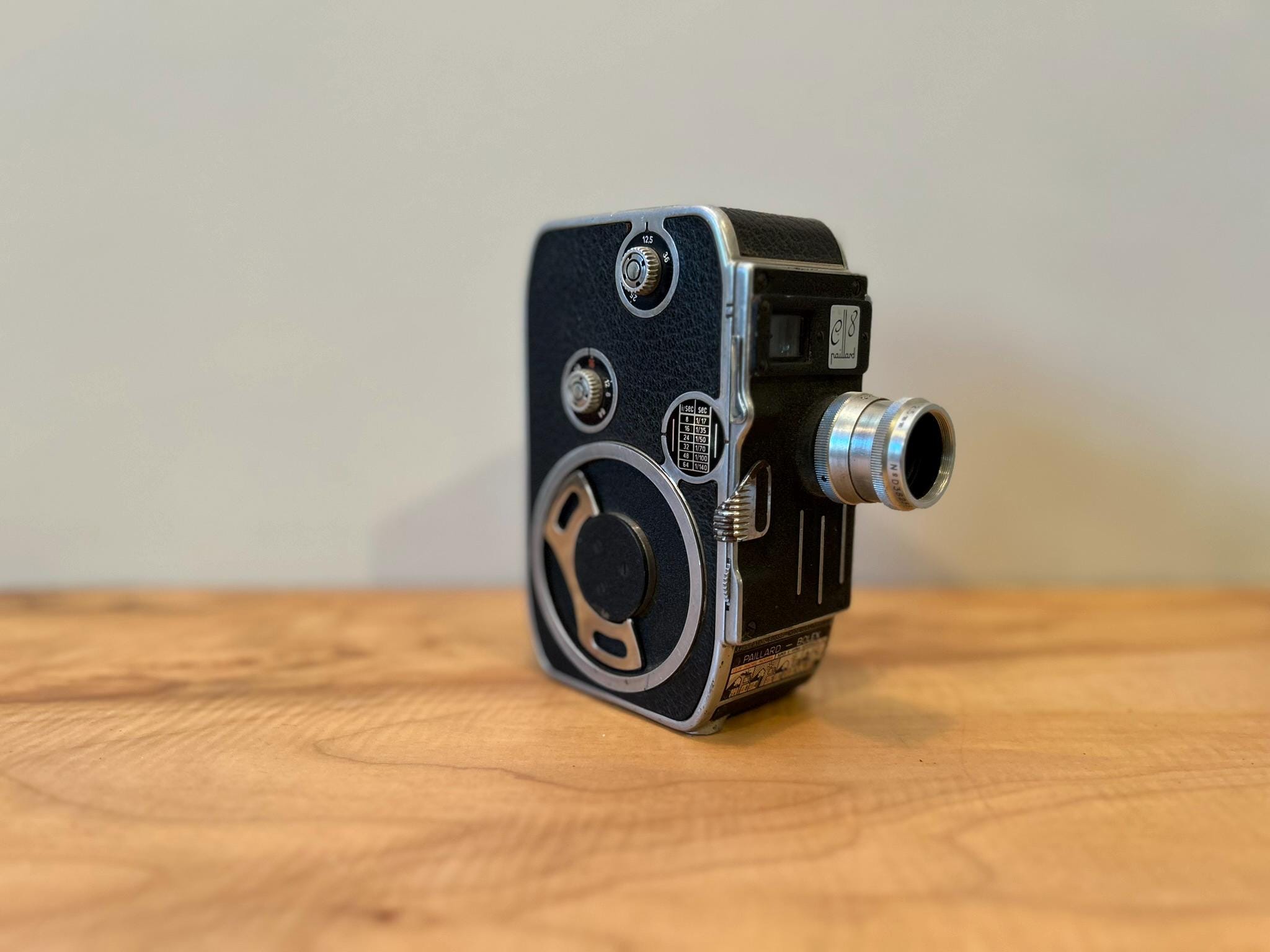 8mmカメラ PAILLARD-BOLEX e8 Bell＆Howell レトロ