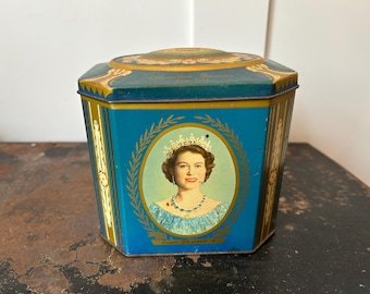 Vintage Commemorative Souvenir June 1953 Queen Elizabeth II Coronation Tin, Gray Dunn Biscuit Tin, Royal Souvenir Tin, Duke of Edinburgh