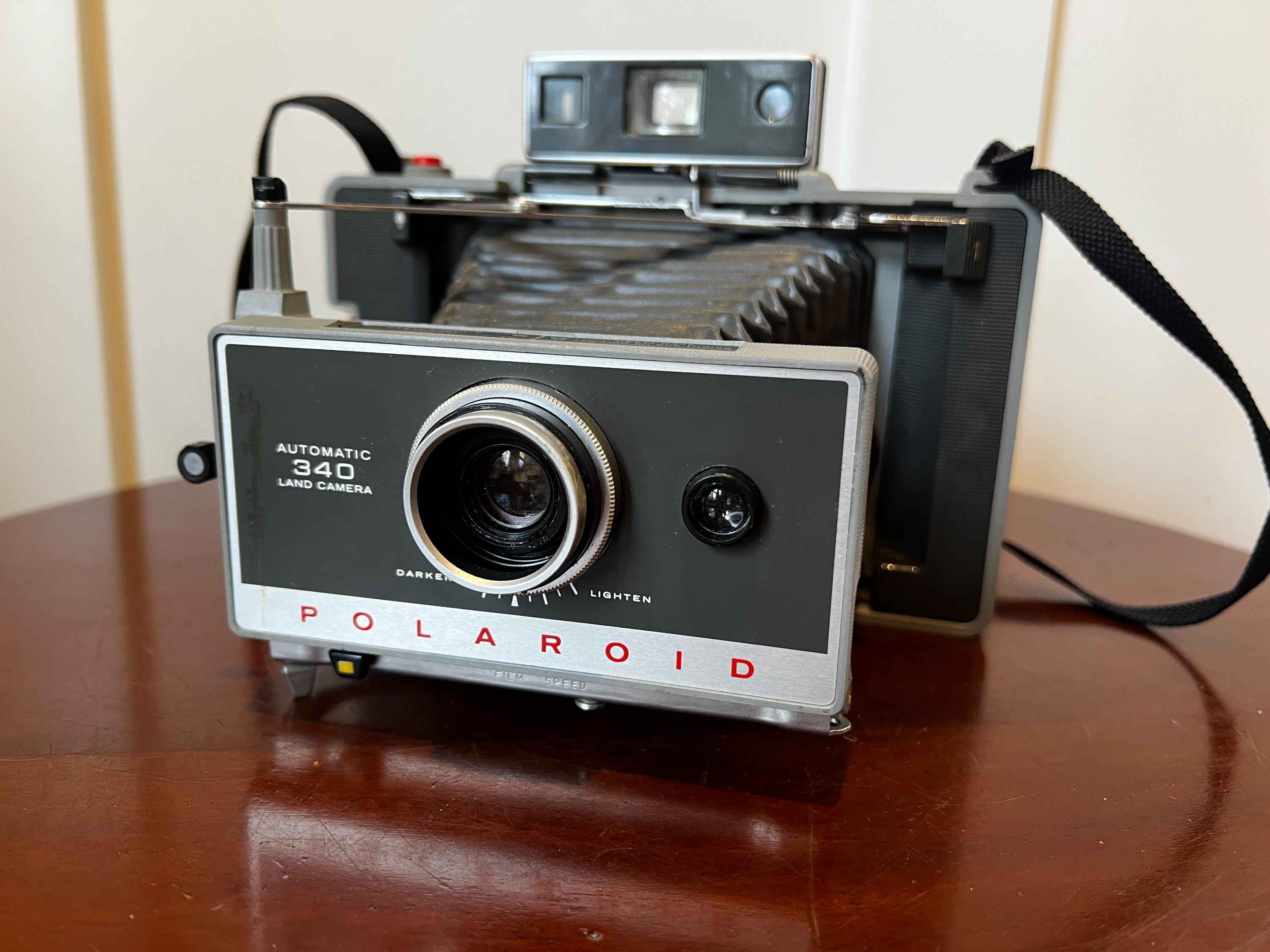 Vintage Polaroid Automatic 340 Land Camera Folding Polaroid