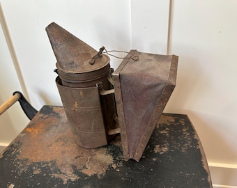 Vintage Woodman’s Famous Bingham Bee Smoker | Antique Beekeeping Tool | Primitive Farmhouse Decor | Rustic Apiary Collectible