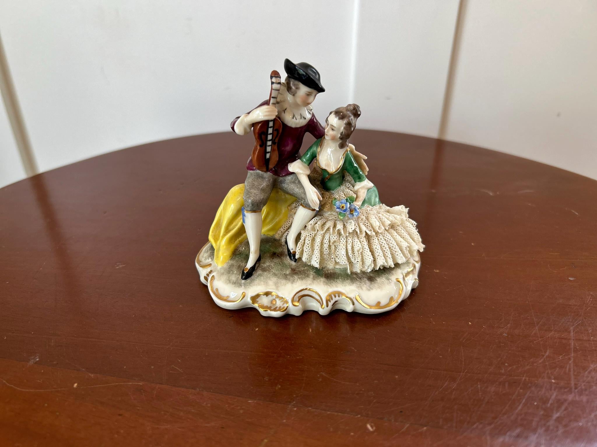 Dresden Lace Couple - Etsy