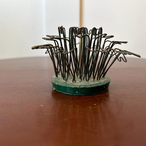 Vintage 1940s Blue Ribbon Hairpin Floral Frog Original Green Paint - Farmhouse Decor