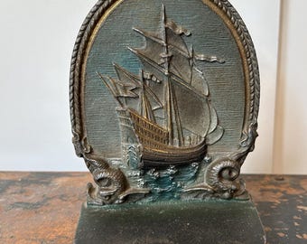 Antique Bradley & Hubbard Cast Iron Ship Bookend | 1920s Nautical Galleon Sailing Vessel Book End | Vintage Maritime Library Office Decor