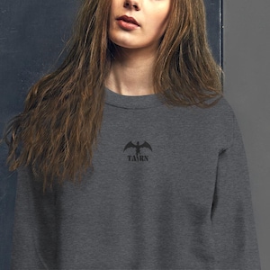 Sudadera Tairn Fourth Wing - Gris y Dorado