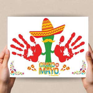 Manualidad con huellas de manos para el Cinco de Mayo, arte con huellas de manos, recuerdo de huellas de manos, actividad para fiesta del Cinco de Mayo hecha por uno mismo, huella de manos para niños pequeños, actividad preescolar