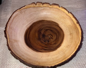 Wood Bowl with Bark Count The Rings ! 8.75” diameter