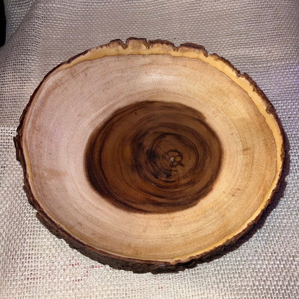 Wood Bowl with Bark Count The Rings ! 8.75” diameter