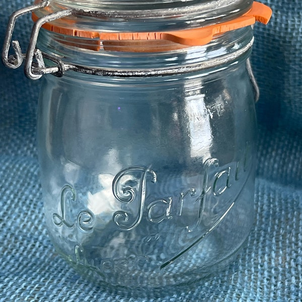 Vintage LE PARFAIT Mason Jar Clear .75 L Made in France Lock Lid