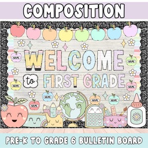 以下が含まれることがあります： WELCOME to FIRST GRADEという文字が書かれた教室用の掲示板。パステルカラーのリンゴ、笑顔の地球儀、電卓、糊、鉛筆のイラストが、黒い縁取りの明るい木目調の背景に描かれています。