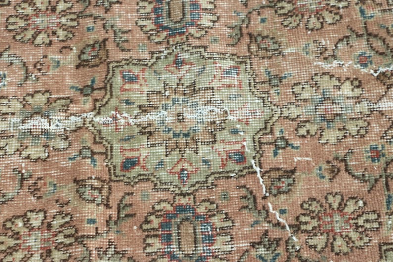 Handwoven Turkish Extra Large Rug, Oushak Carpet, Green and Pink Medallion Rug, 7.3 x 10.7 ft, Vintage Hand Knotted Living Room Rug image 7