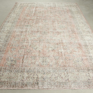 Vintage Rug, Turkish Rug, 7x10 Large Rug, Anatolian Rug, Rugs For Bedroom, 6.7x10.1 ft Red Rug, Luxury Vintage Wool Area Rug, Oushak Rug,