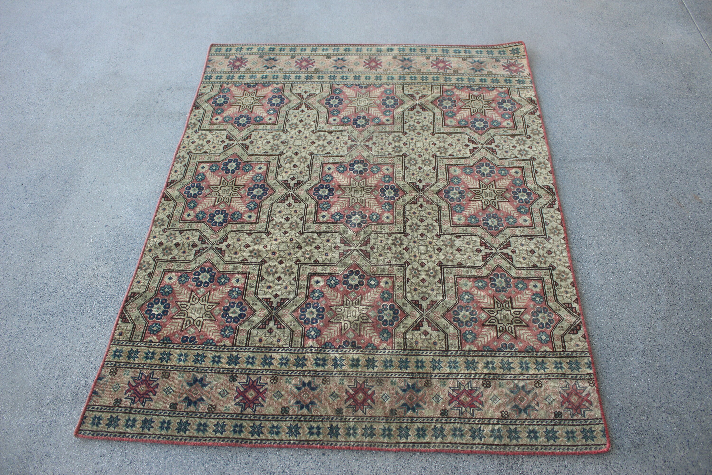 アクセントラグ、トルコラグ、ヴィンテージラグ、カイセリラグ、寝室用