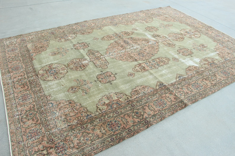 Handwoven Turkish Extra Large Rug, Oushak Carpet, Green and Pink Medallion Rug, 7.3 x 10.7 ft, Vintage Hand Knotted Living Room Rug image 4