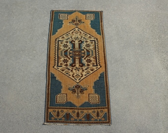 Turkish Rug Vintage Small Anatolian Rugs For Entry 1.3x2.8 ft Yellow Oushak Abstract Farmhouse Decor Wool Door Mat Eclectic Hand Tufted