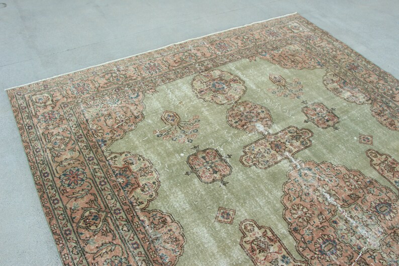 Handwoven Turkish Extra Large Rug, Oushak Carpet, Green and Pink Medallion Rug, 7.3 x 10.7 ft, Vintage Hand Knotted Living Room Rug image 9