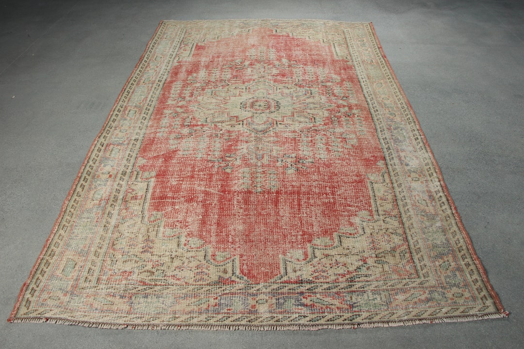 Vintage Rug Large Turkish Anatolian Rugs for Living Room 5.7x8.8 Ft Red