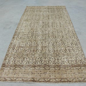 Vintage Turkish Rug 142x298cm 5x10ft