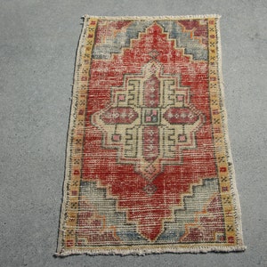 Vintage Rug Turkish Small Anatolian Rugs For Bathroom 1.7x3 ft Red Oushak Door Mat Muted Old Art Home Decor Interior Designer Boho