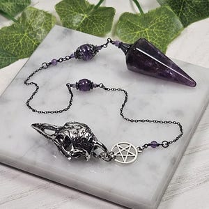 Amethyst pendulum with raven skull and pentagram, wire wrapped amethyst beads, witchy gift, talk with spirits or deities