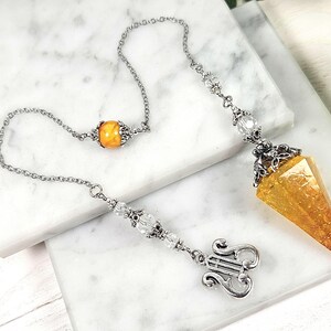 Wahadło Apollo, wybierz swój amulet, personalizowane, biżuteria z drutu, mitologia, wróżbiarstwo, jasnowidzenie, lira