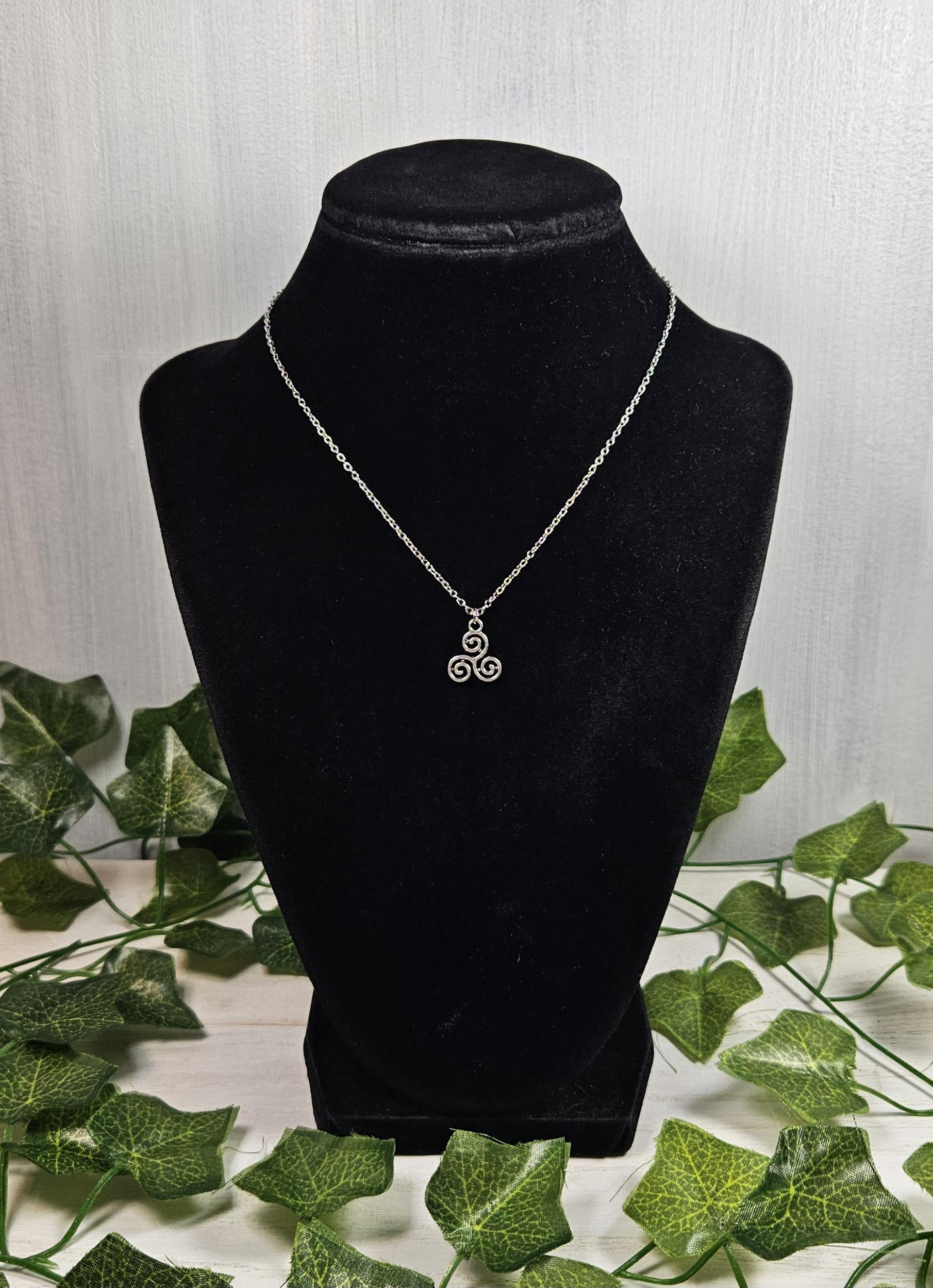 Amaxer 24 Runes Talisman Viking Bijoux Asatru Collier Païen
