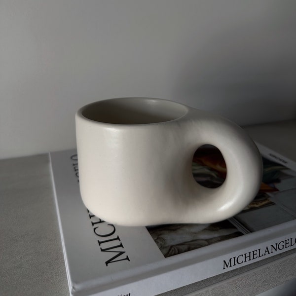 Chunky Mug Beige Keramik Kaffeetasse mit Unterteller im Nordic Stil