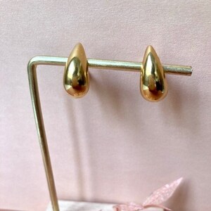 Golden drop clip mini clip earrings Stainless steel 18 K Gold image 3