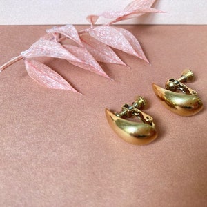 Golden drop clip mini clip earrings Stainless steel 18 K Gold image 5