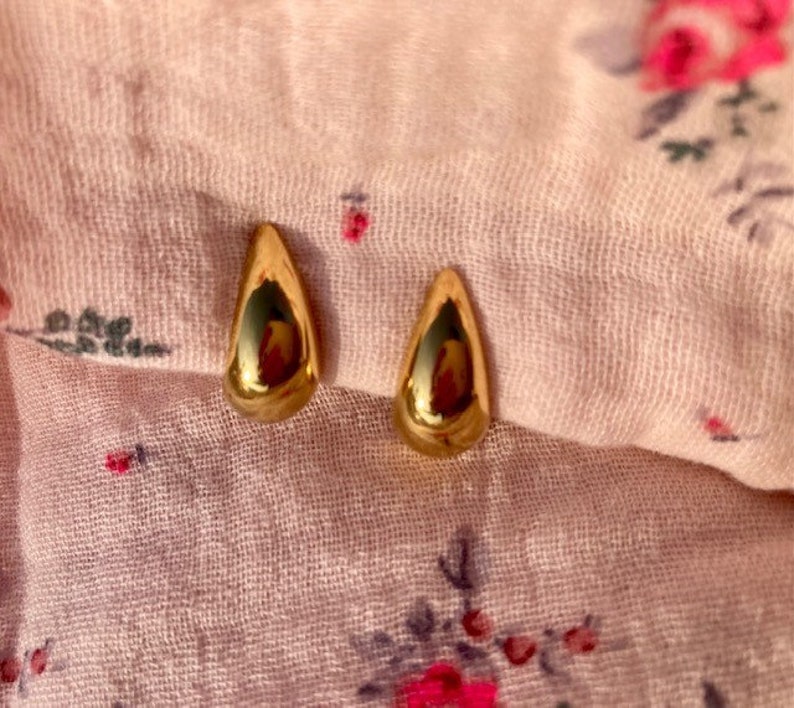 Golden drop clip mini clip earrings Stainless steel 18 K Gold image 1