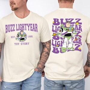 Buzz Lightjahre Est 1995 Toy Story Shirt, Disneyland Shirt, Toy Story Film Shirt, Infinity und darüber hinaus Shirt, Disney Trip Shirt, Familienausflug Bild 4