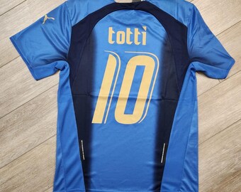 Retro Italy World Cup 2006 Totti 10