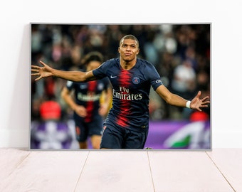 Kylian Mbappé Poster: Football Wall Art, PSG Print
