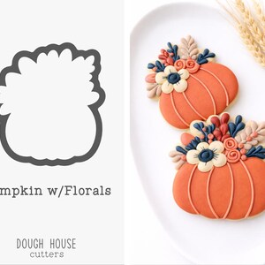 Pumpkin w/Florals Cookie Cutter