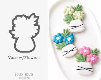 Vase w/Flowers Cookie Cutter
