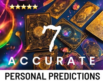 Puede incluir: Imagen promocional de lecturas de tarot, con varias cartas de tarot con detalles dorados. El texto incluye "TAROT READING", "7 ACCURATE PERSONAL PREDICTIONS" y cinco estrellas doradas. Las cartas están sobre un fondo azul oscuro.