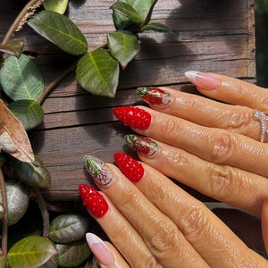 French Tip Flower Press On Nails: Handgefertigte Nägel zum Valentinstag