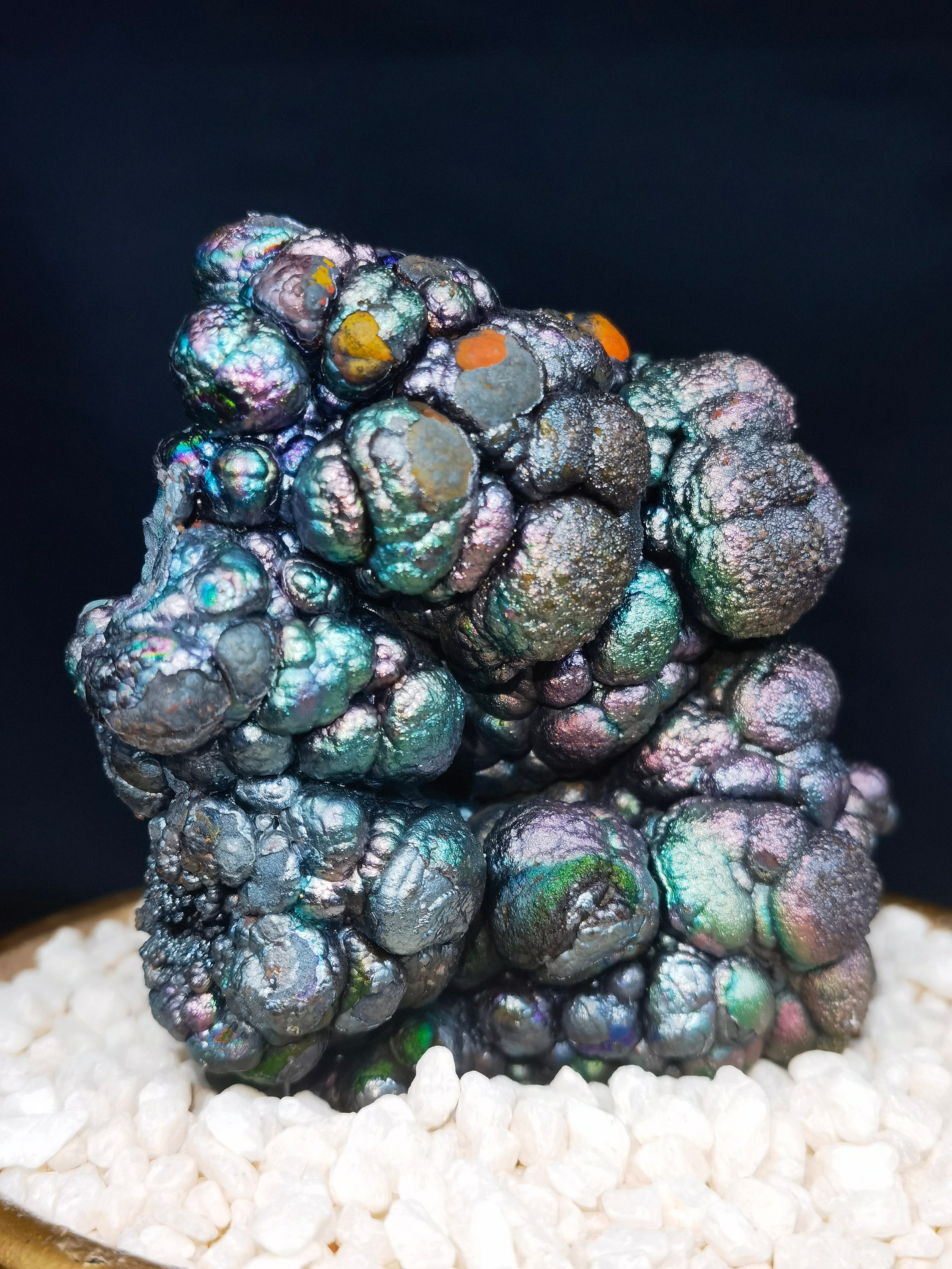 67 )Premium Green-ish Pink Turgite ，Iridescent Goethite ,Mineral Specimens, Malaysia ,100% natural (322g)