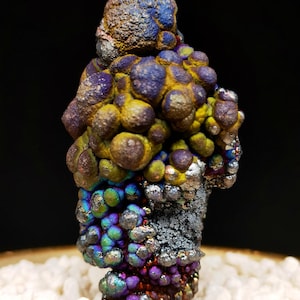 175) Iridescent Goethite ,Mineral Specimens (127g)