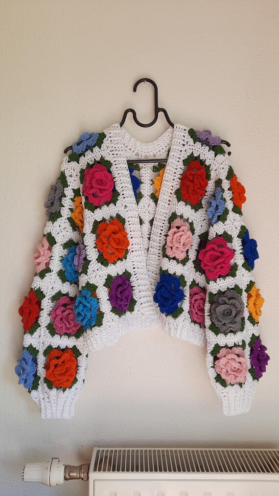 Cardigan Femme Crochet Fleuri Bohème – LIUYUYOUGO Manteau Léger Ajouré Floral Manches Évasées, Cache-Épaules Élégant