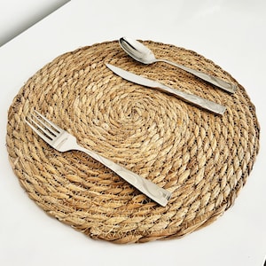 Rundes Seegras-Tischset, 2er-Set gewebtes Korb-Tischset, Esstisch-Service-Dekor, Boho-Dekor, Rattan-Supla-Set