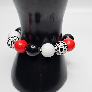 Cheetah Print Bead Bracelet: Black, White & Red Bangle