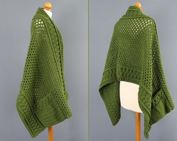 Crochet Pocket Scarf Pattern, Crochet Wrap Pattern, Crochet Pocket Shawl Pattern, Easy Crochet Scarf Pattern, Womens Crochet Pattern,
