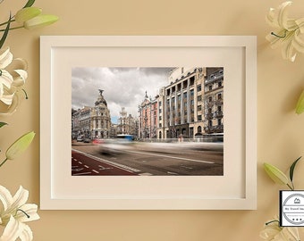 Fotoafdruk gebouw metropool Madrid: Gran Via Street Art