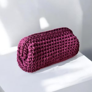 Burgunder gehäkelte Clutch-Tasche, Boho grob gewebte Geldbörse, stilvolles Geschenk für Frauen, lässige & schicke Abendhandtasche, einzigartiges Zubehör für den Urlaub