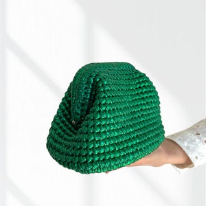 Emerald Green Crochet Clutch for Gift, Metallic Raffia Evening Bag, Glossy Leather Bridal Guest Purse, Holiday Xmas Party for Mom and Women