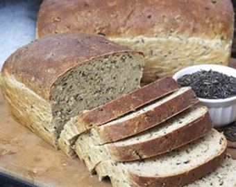 Wild rice and polenta bread