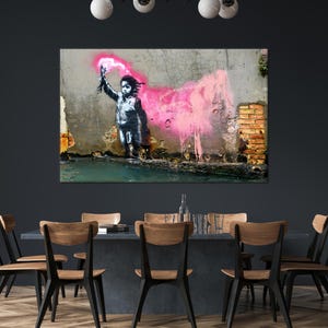 Regalo de lienzo rosa de Banksy, póster de lienzo de niño migrante de Banksy, decoración de pared de niño migrante, mesa de pared con grafiti,