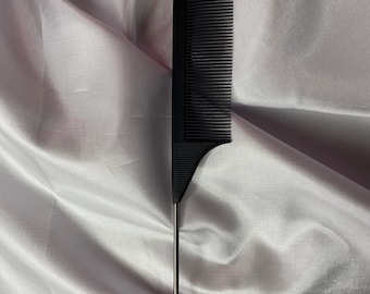 Precision Tail Comb